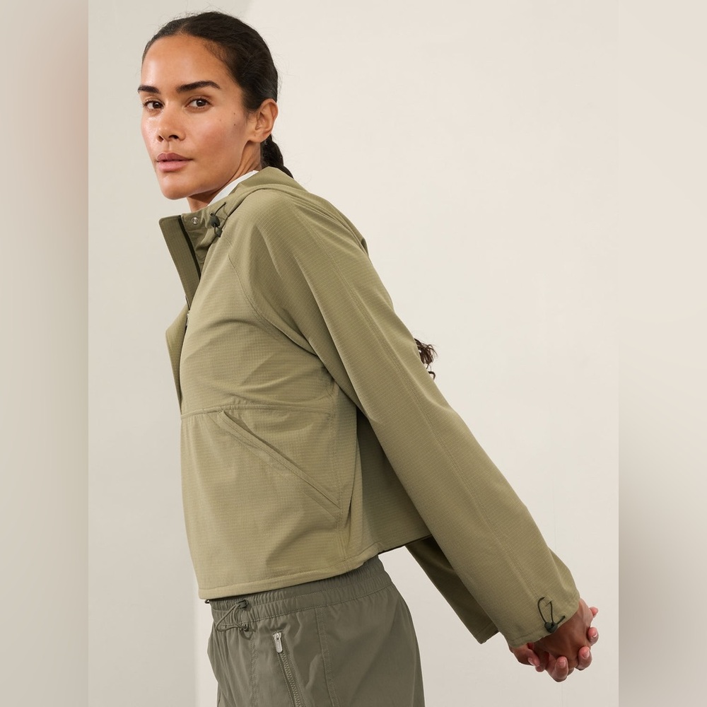 NWT Athleta Boundless Crop Popover Hoodie